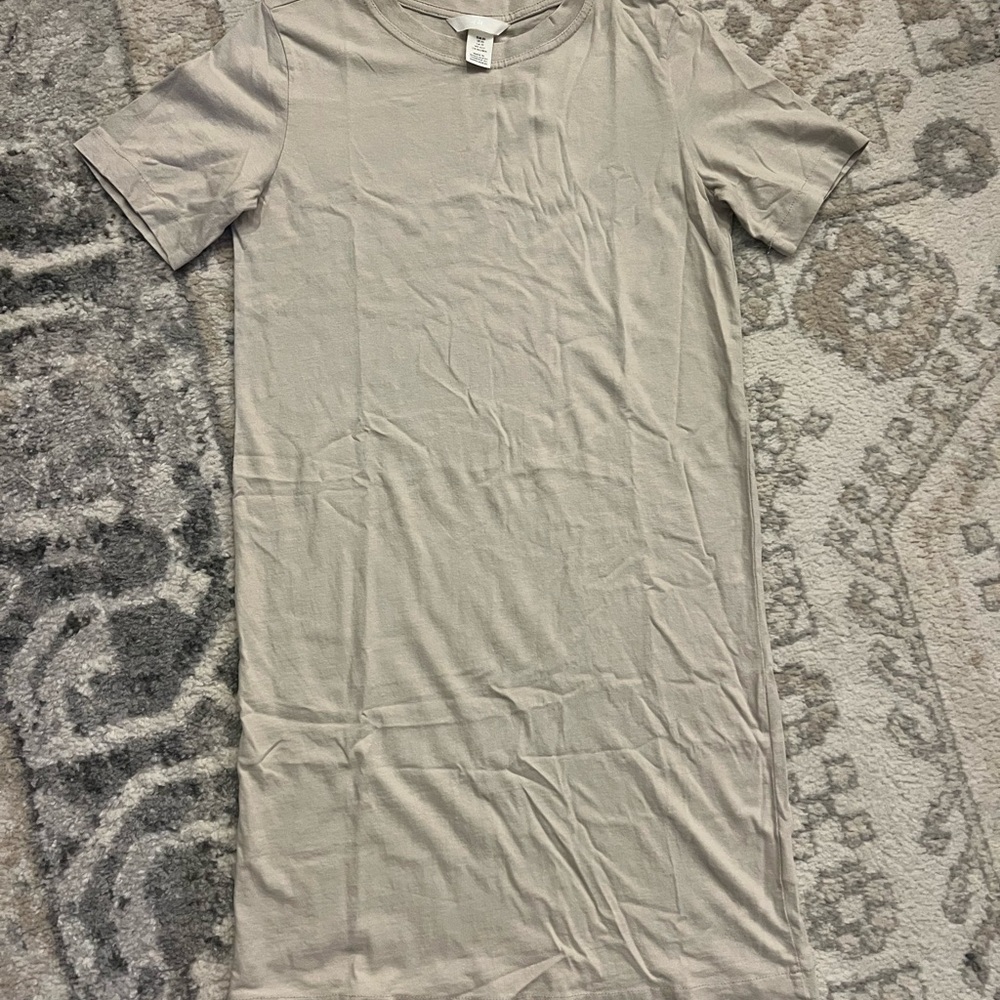Casual Beige T-Shirt Dress H&M Size XS
